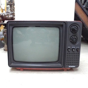 빨간색금성티브이(1988년도)/텔레비전/금성텔레비젼/옛날테레비/옛날텔레비젼/tv/TV/금성사